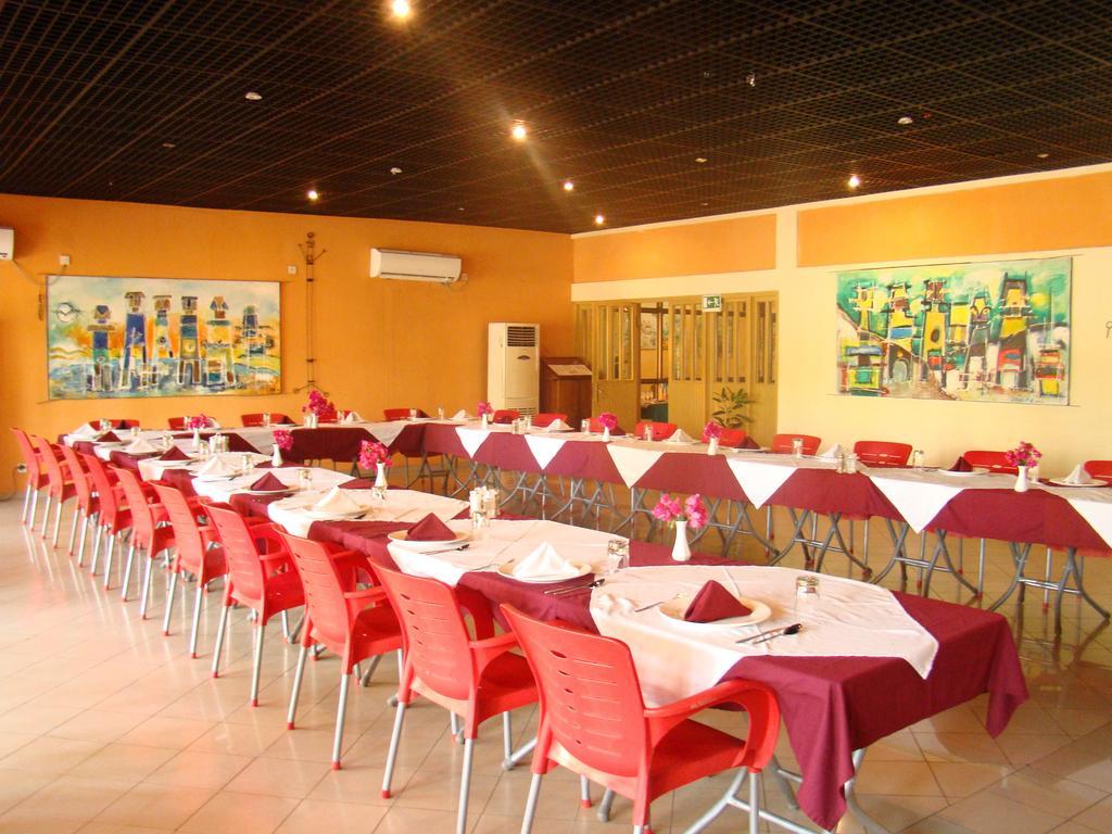 Lungi Airport Hotels Tulun Ngoại thất bức ảnh