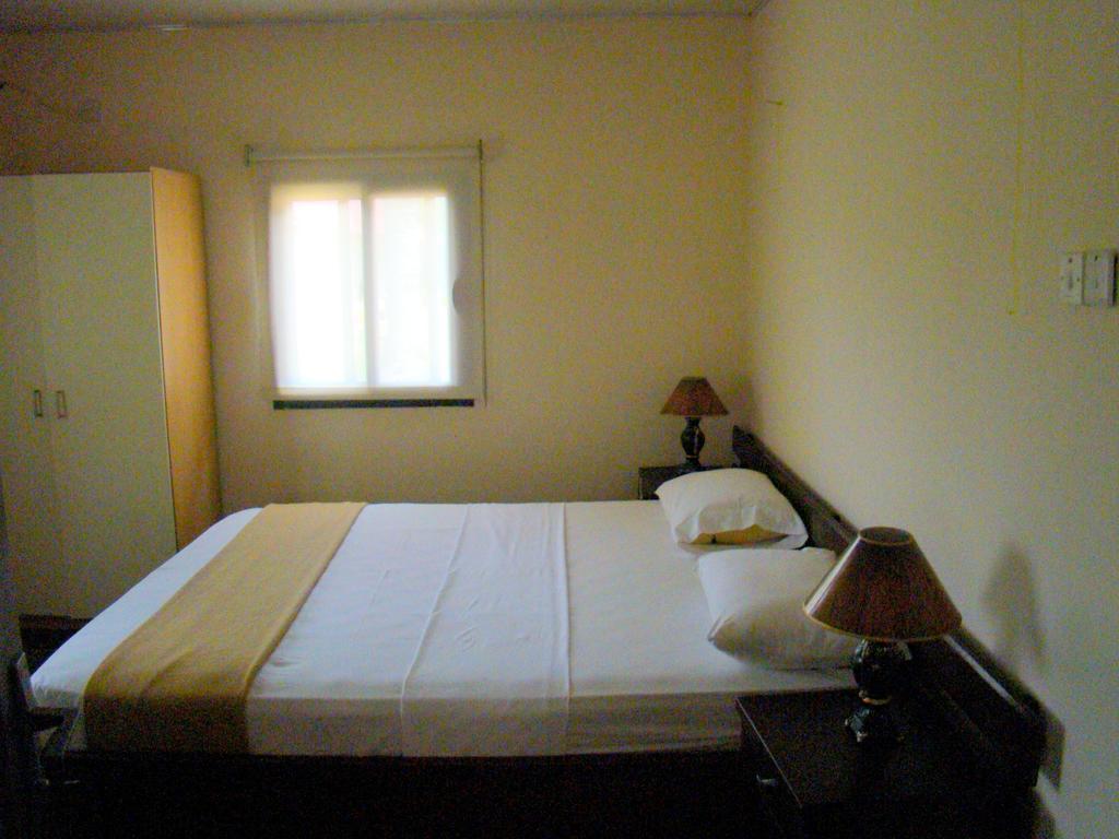 Lungi Airport Hotels Tulun Phòng bức ảnh