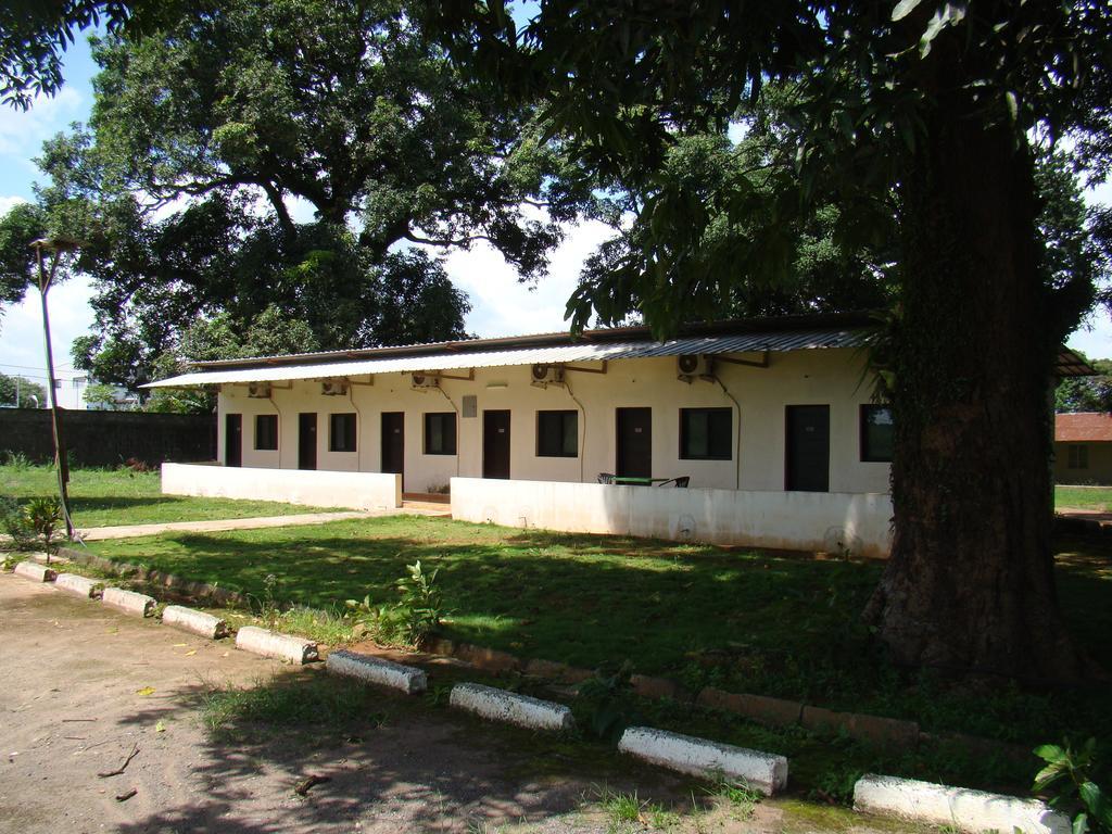 Lungi Airport Hotels Tulun Phòng bức ảnh
