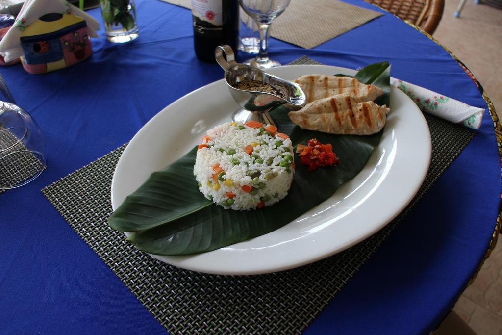 Lungi Airport Hotels Tulun Ngoại thất bức ảnh