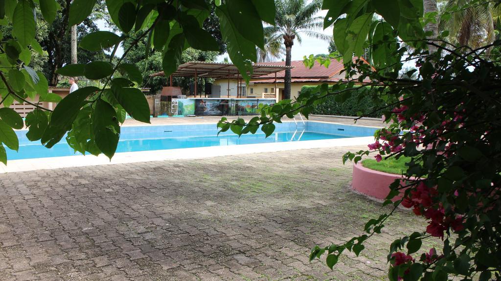 Lungi Airport Hotels Tulun Ngoại thất bức ảnh