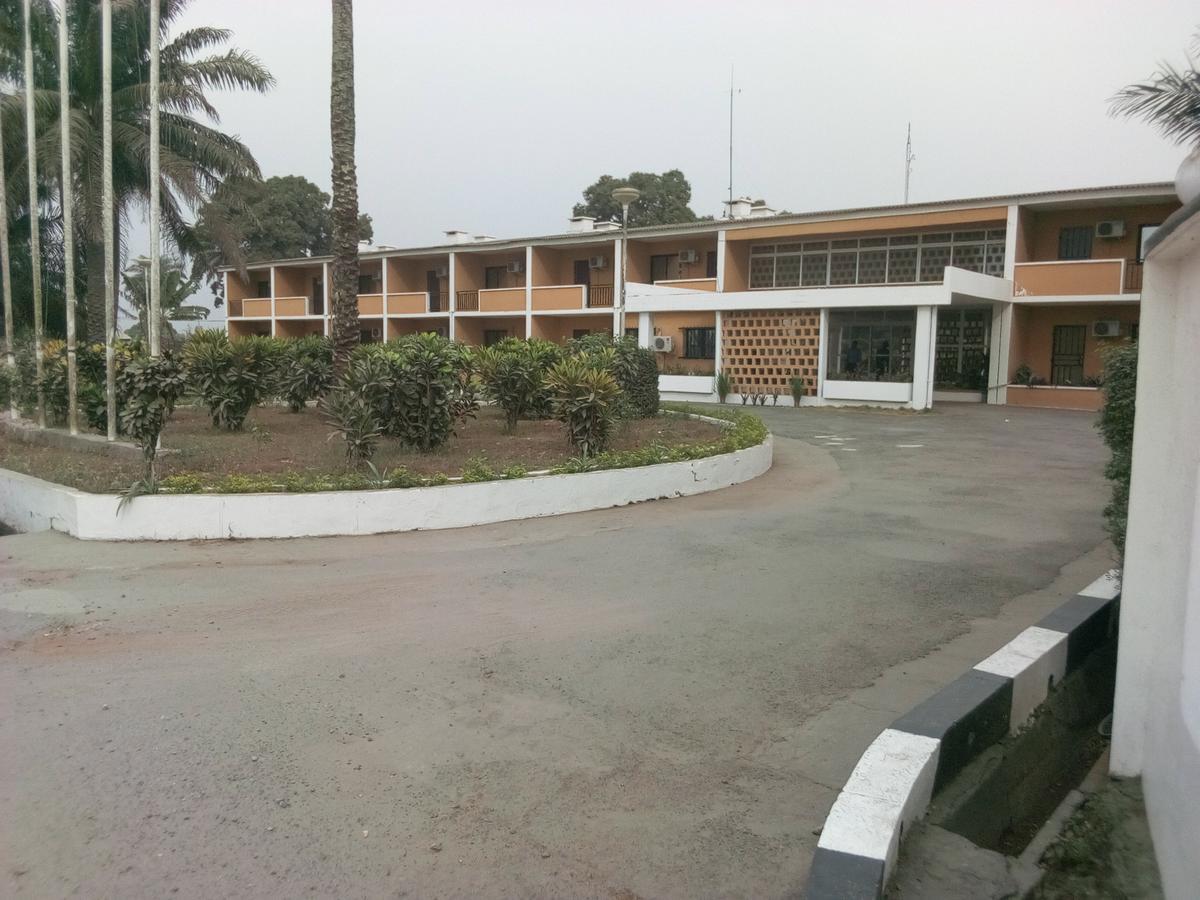 Lungi Airport Hotels Tulun Ngoại thất bức ảnh